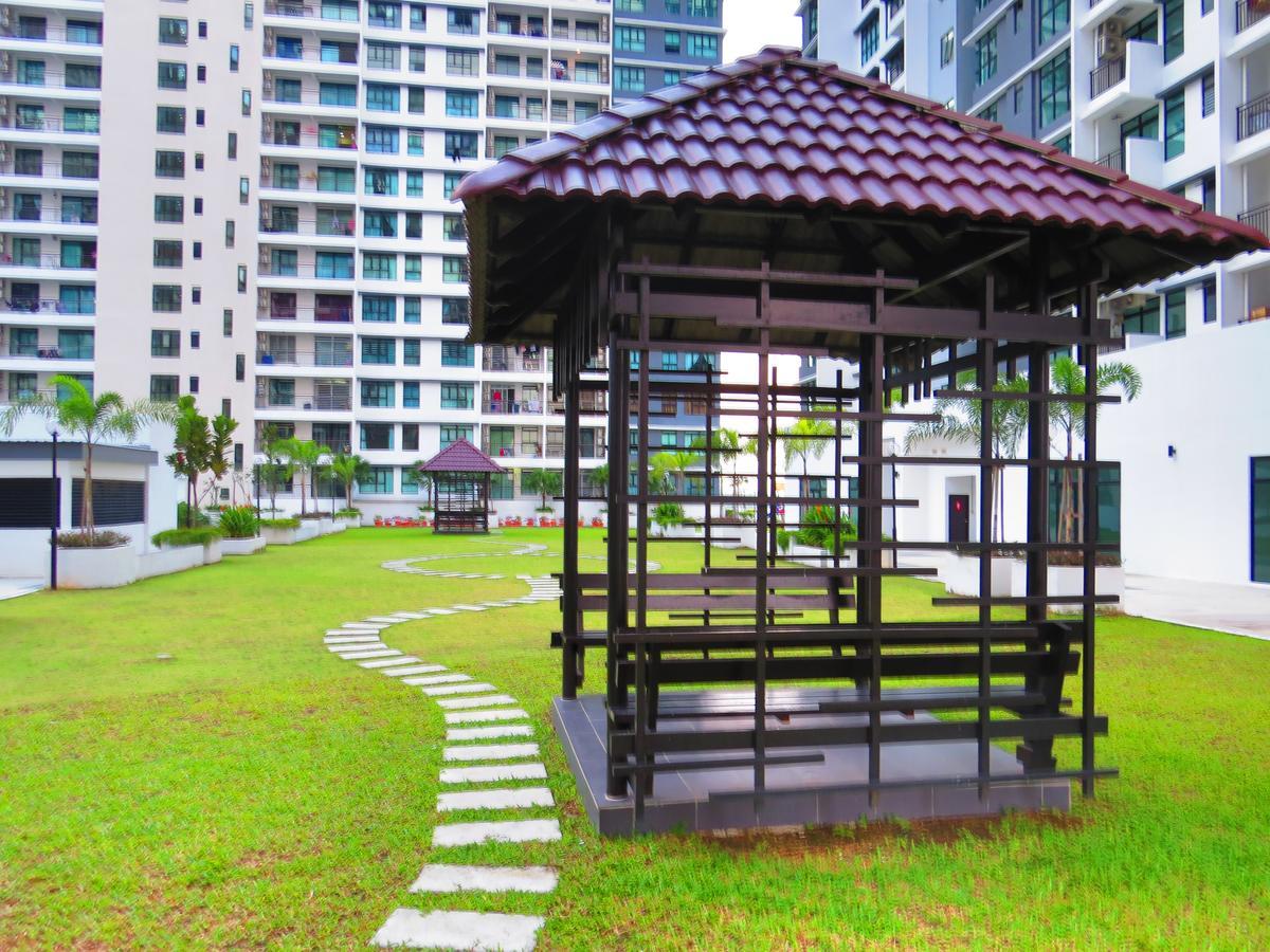 The Garden By J&G Vacation Homes Skudai Dış mekan fotoğraf